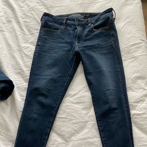 AE dark wash jeggings
